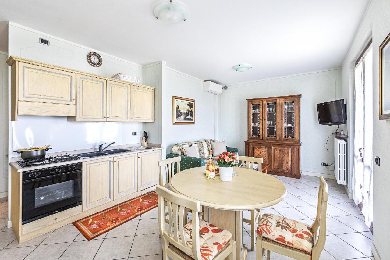 I Mosaici Apartments By Wonderful Italy ซีร์มิโอเน ภายนอก รูปภาพ
