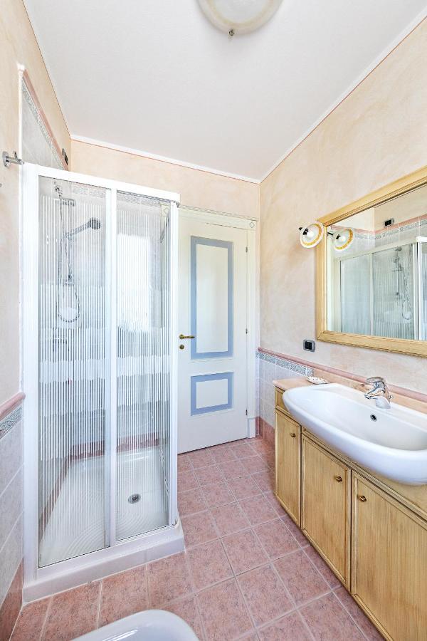 I Mosaici Apartments By Wonderful Italy ซีร์มิโอเน ภายนอก รูปภาพ