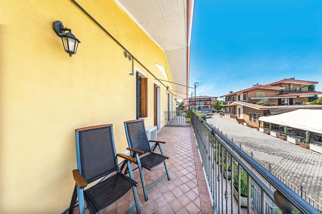 I Mosaici Apartments By Wonderful Italy ซีร์มิโอเน ภายนอก รูปภาพ