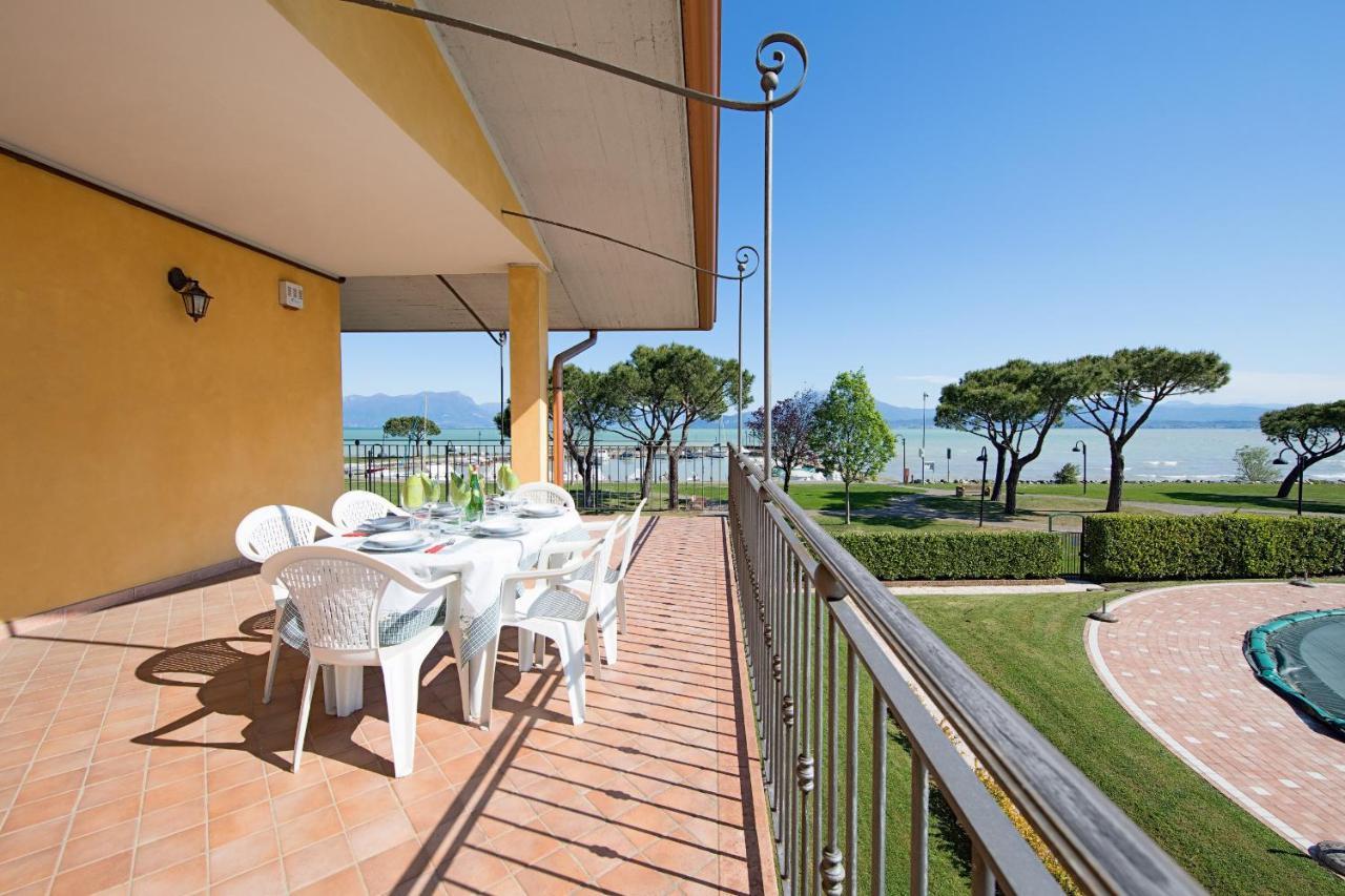 I Mosaici Apartments By Wonderful Italy ซีร์มิโอเน ภายนอก รูปภาพ